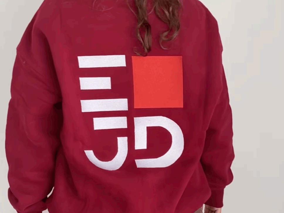 Discover LUKYLI’s custom textile services: embroidery, DTF printing, custom hoodies, uniforms, accessories and textile products for schools, companies, hotels and associations. Services available in France and Thailand, on demand in Europe.